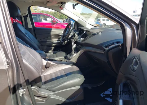 2014 Ford Escape Se z USA, uszkodzony, nr VIN 1FMCU9G94EUA63527